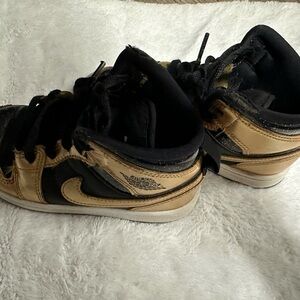 Nike Jordan shoes kids, wide 13c, black and gold